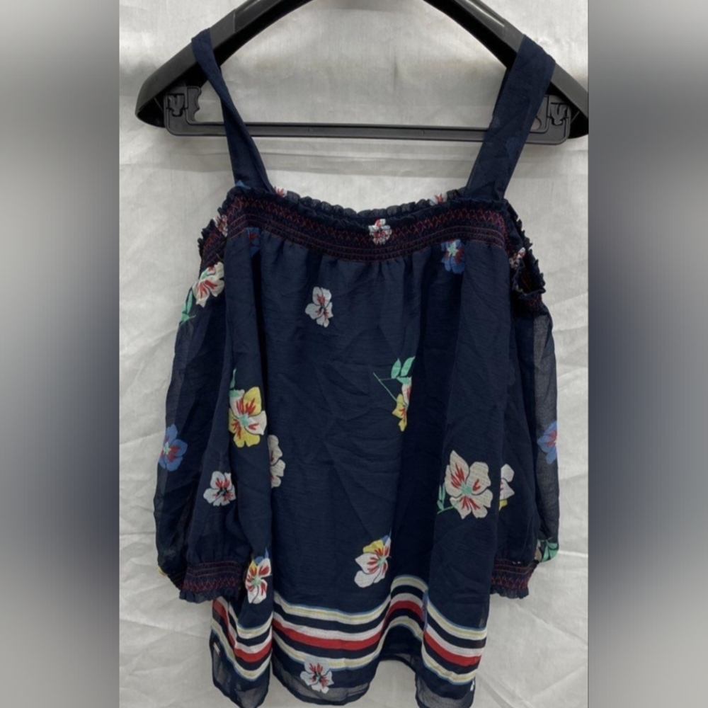 Tommy Hilfiger Floral Cold Shoulder Blouse Is A Size Large.